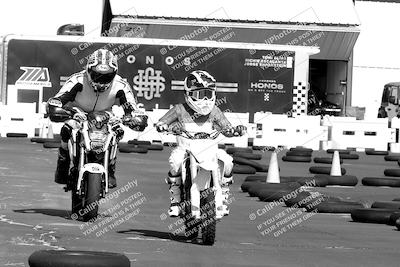 media/Mar-20-2023-Moto Forza (Mon) [[d0bbc59e78]]/Around the Pits/